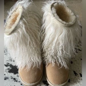 Ugh Natural Shaggy Lida Boots